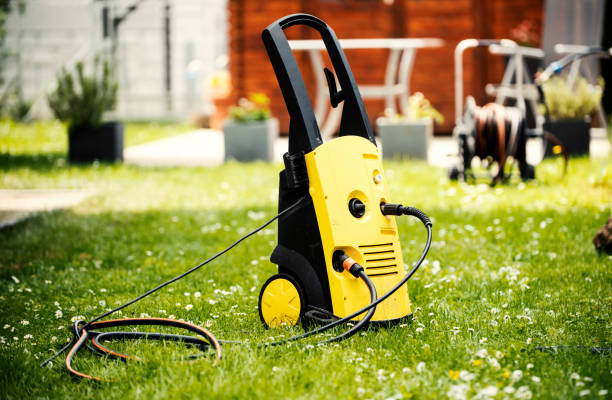 Professional Pressure Washing Services in Garden Grove, FL